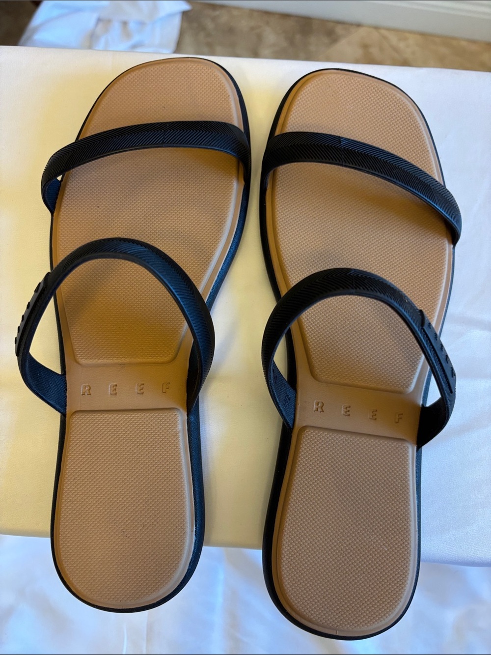 Reef Black Strap Tan Footbed Slide Sandals